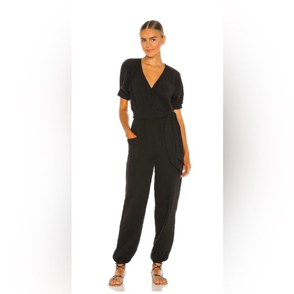 L*SPACE NWT Shore Thing Jumpsuit in Black Sz M - Picture 1 of 6